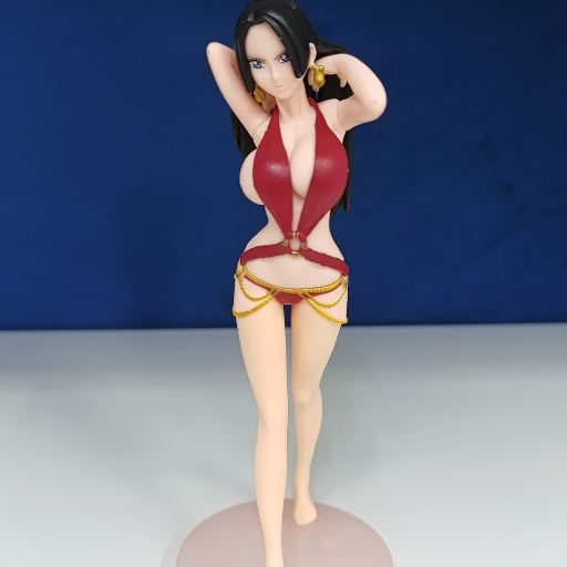 Фигурка - Boa Hancock figure title